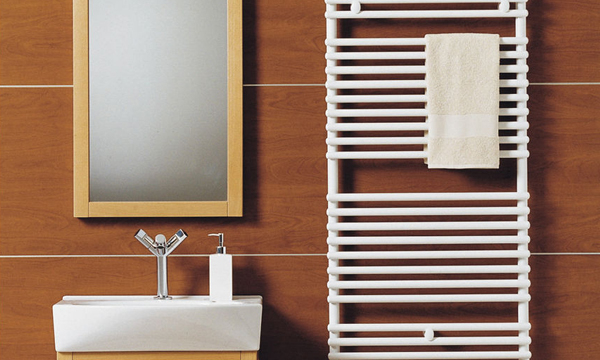 Підключення рушникосушарки Маріо до системи гарячого водопостачання